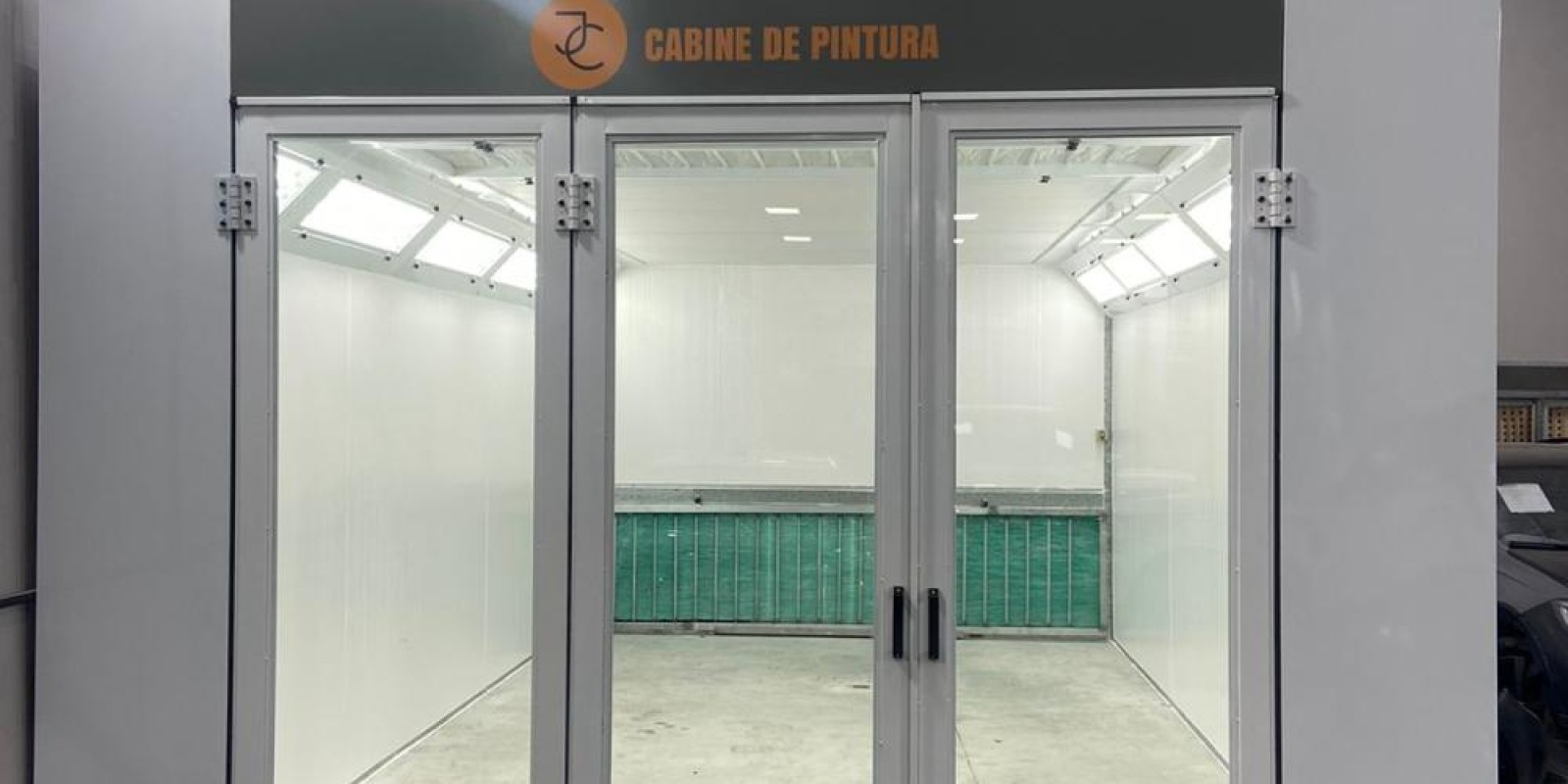 Cabine de Pintura para Reparos Rápidos - Foto 6 de 6